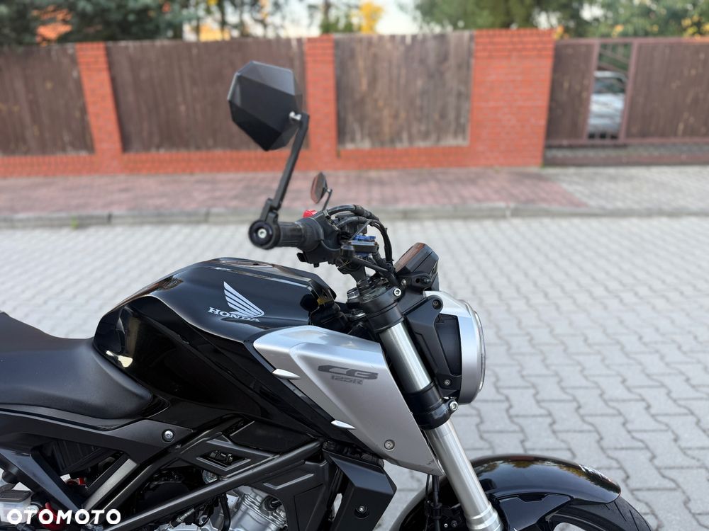 Honda CB - 8
