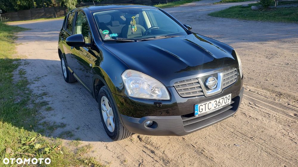 Nissan Qashqai - 1