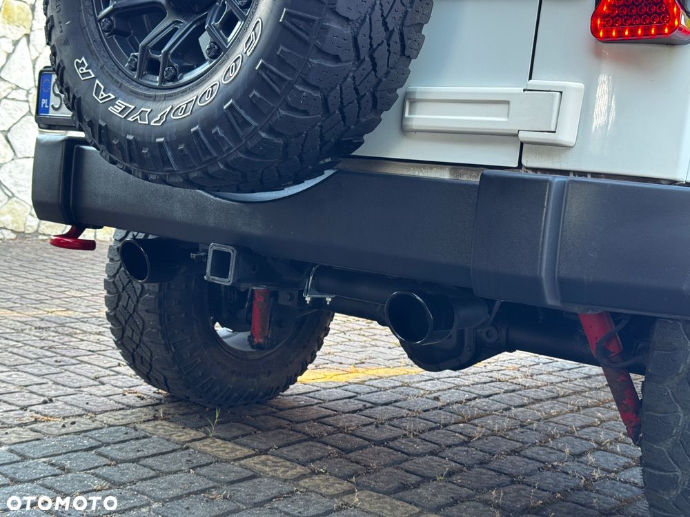 Jeep Wrangler 3.6 Unlim Sahara - 27