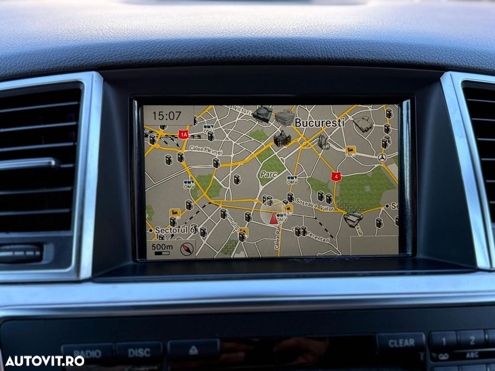 Mercedes-Benz ML - 13