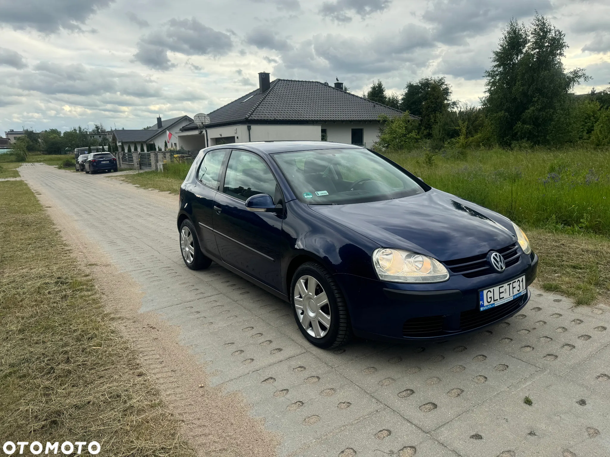 Volkswagen Golf V 1.6 Comfortline - 3