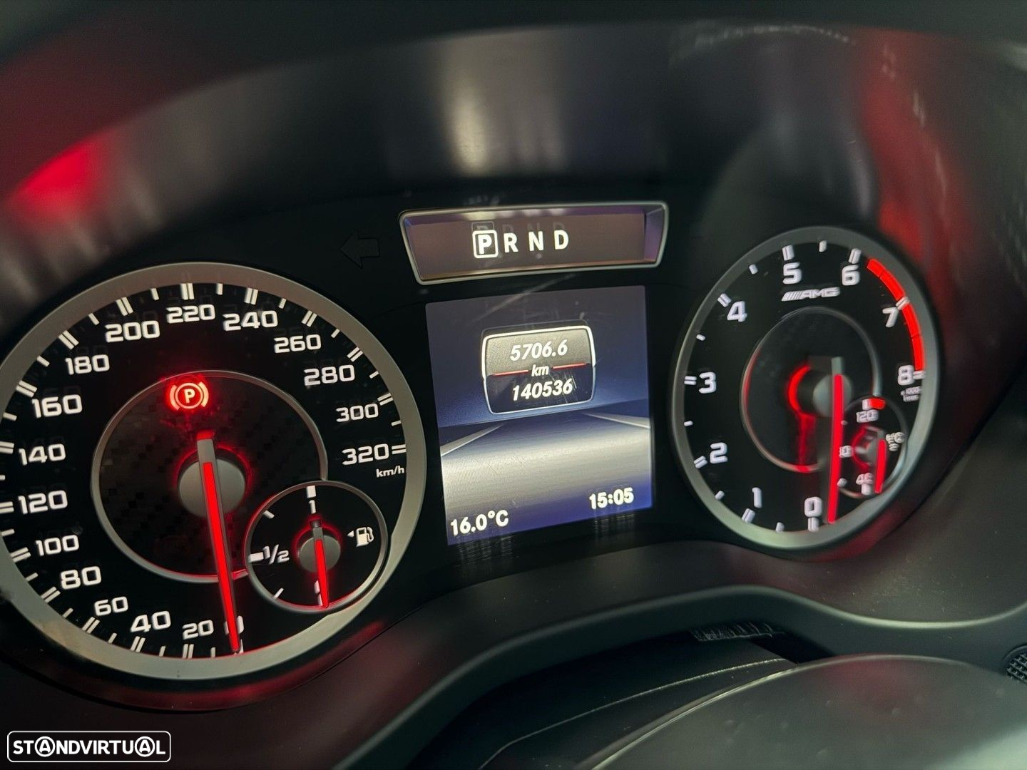 Mercedes-Benz A 45 AMG 4-Matic - 14