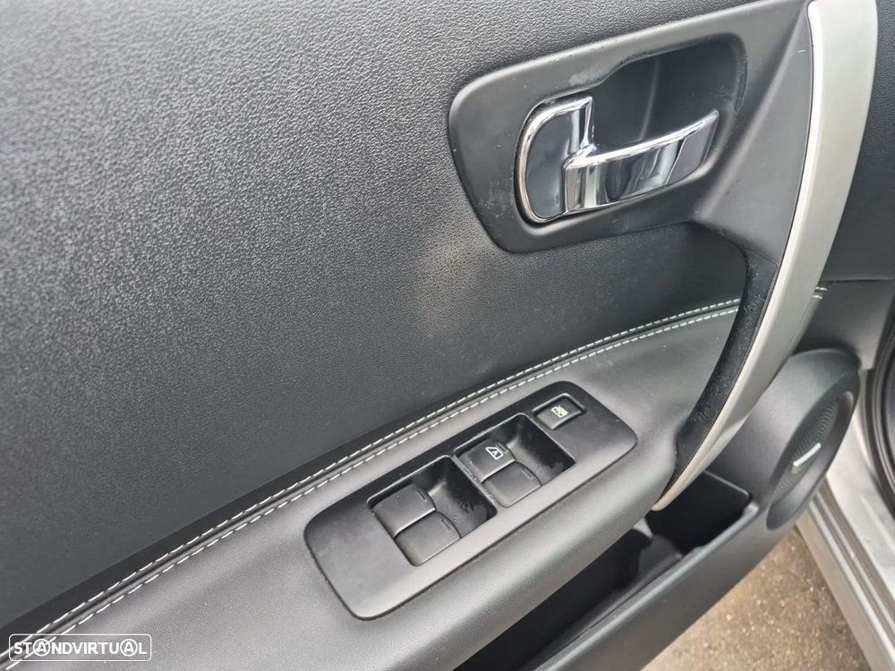 Nissan Qashqai +2 1.6 dCi Tekna Premium 18 360 S&S - 17