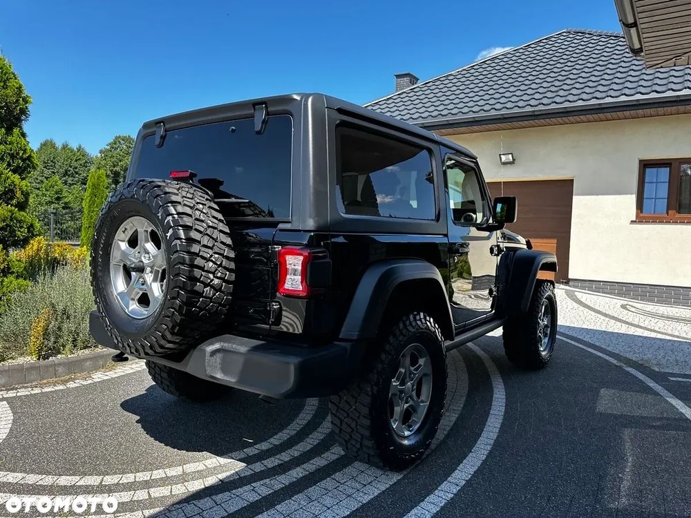 Jeep Wrangler - 17