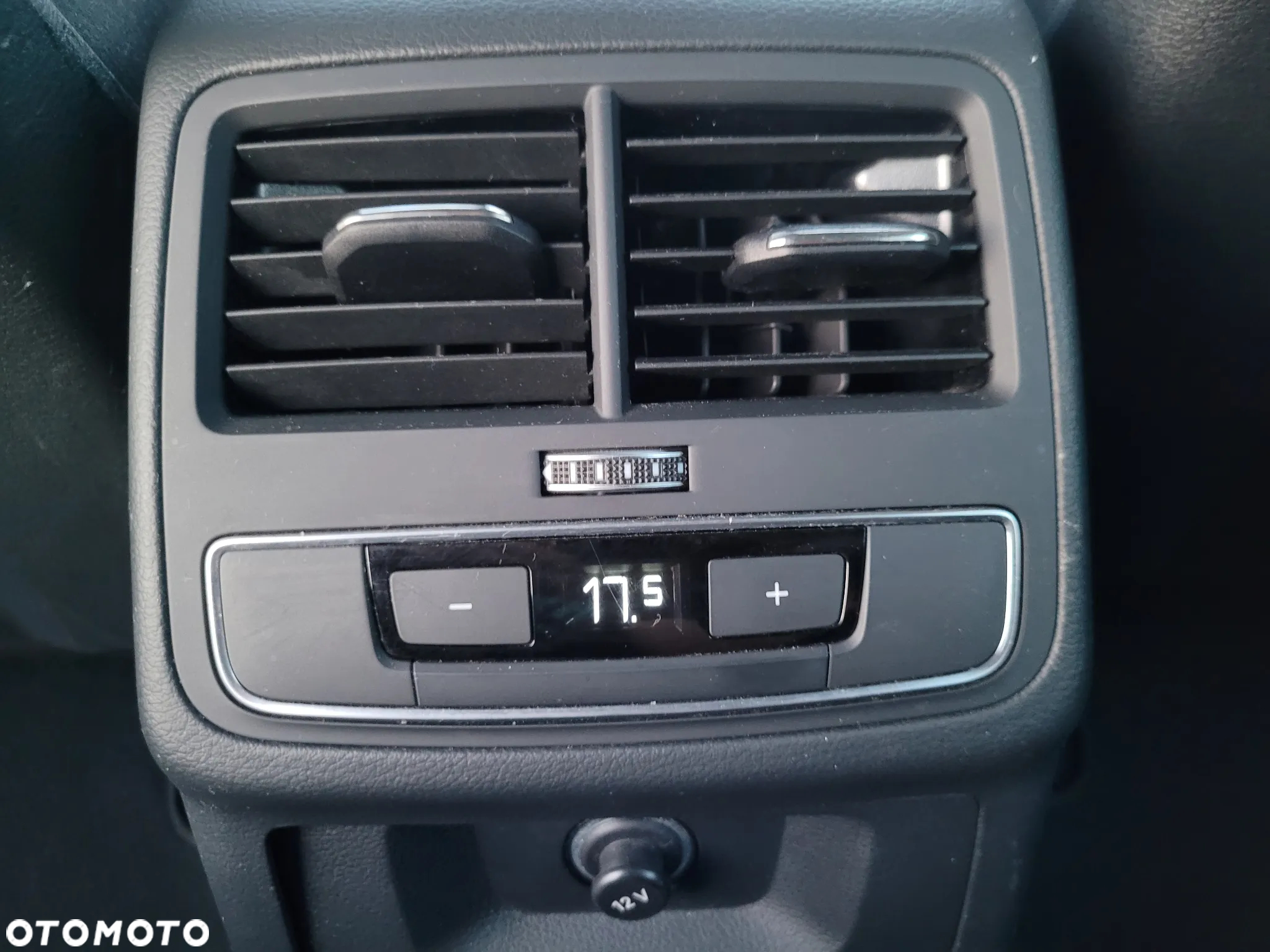 Audi A4 Avant 40 TFSI S tronic - 9