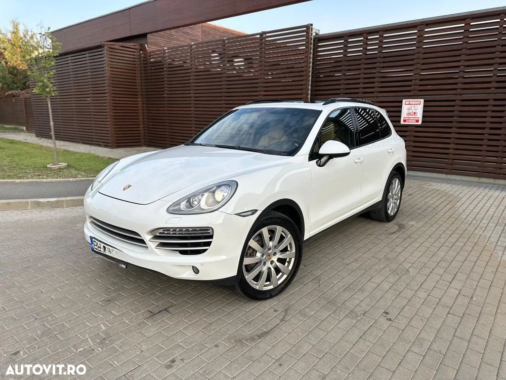 Porsche Cayenne - 6
