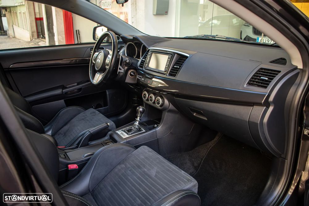 Mitsubishi Lancer - 35