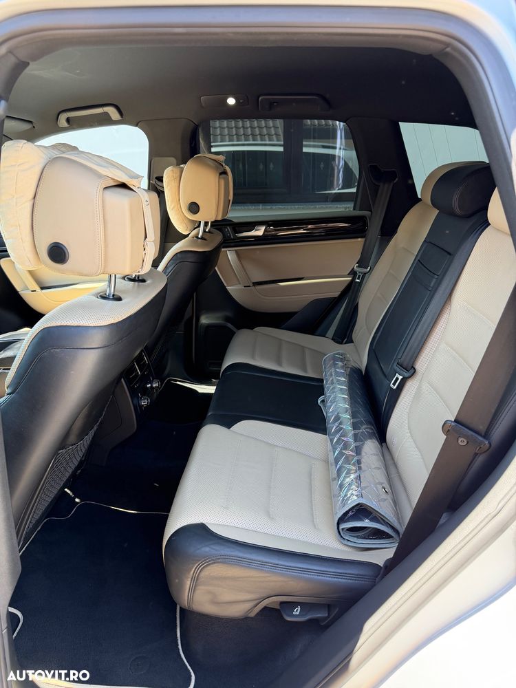Volkswagen Touareg - 6