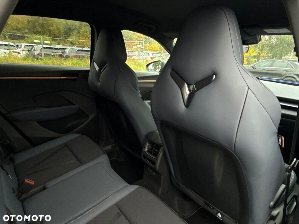 Cupra Terramar 1.5 eTSI mHEV DSG - 38