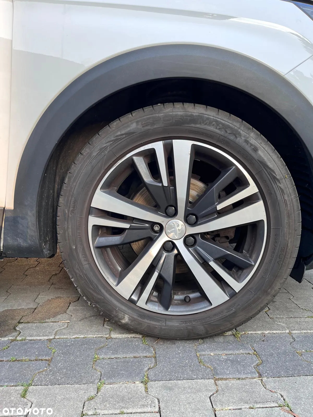 Peugeot 5008 1.6 BlueHDi Allure 7os - 21