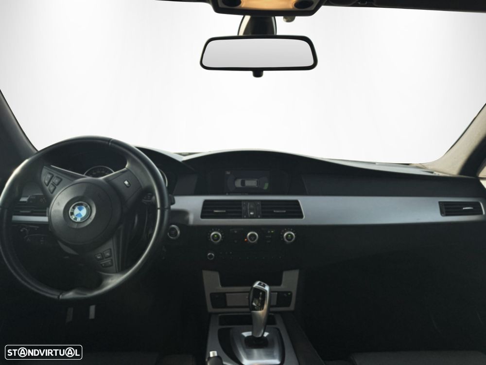 BMW 520 dA Sport - 10