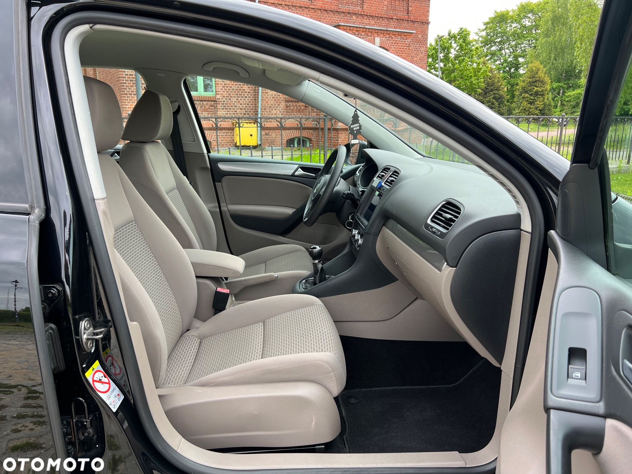 Volkswagen Golf 1.6 Comfortline - 13