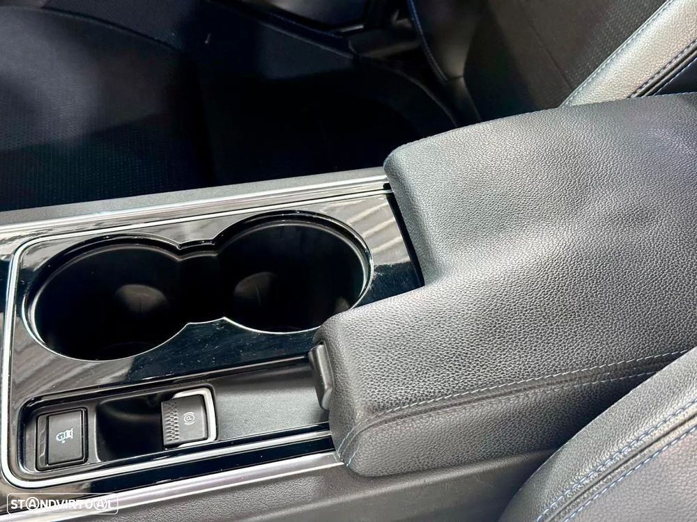 Jaguar XE 2.0 D R-Sport Aut. - 28