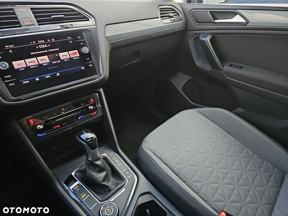 Volkswagen Tiguan - 29