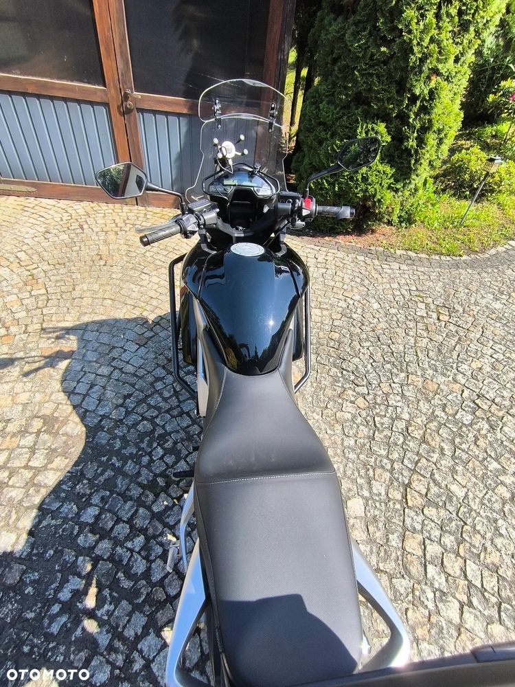 Honda VFR - 13