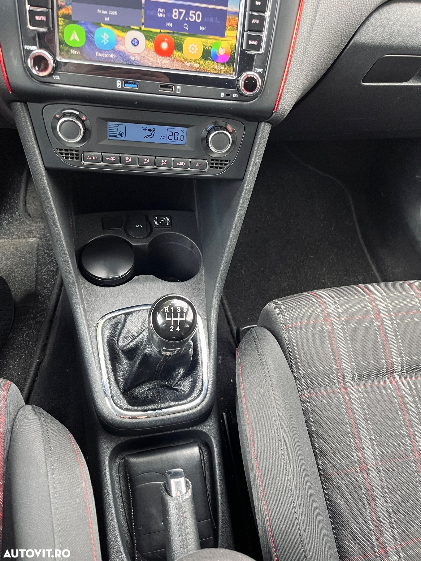 Volkswagen Polo 1.6 TDI CR DPF Comfortline - 24