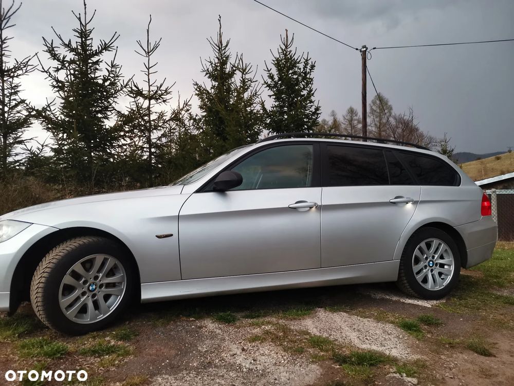 BMW Seria 3 320d - 12