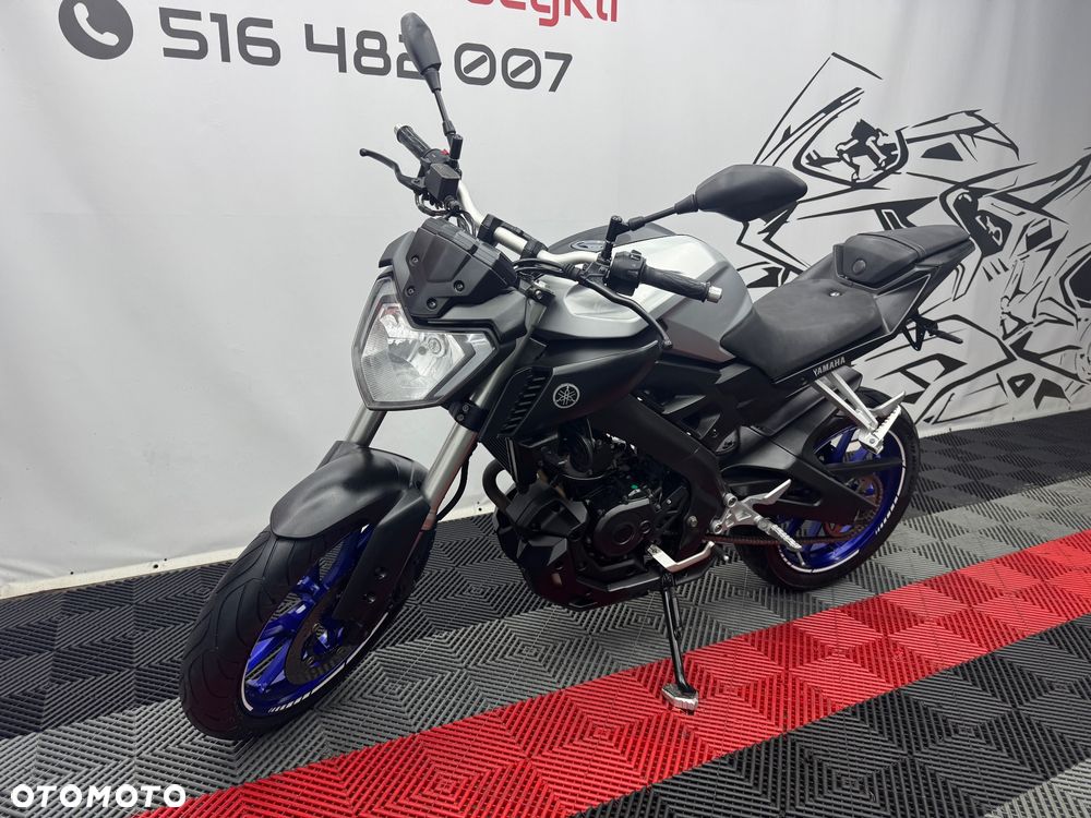 Yamaha MT - 8