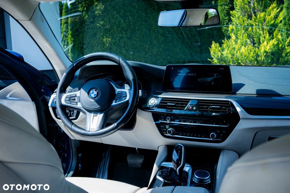 BMW Seria 5 530d xDrive Sport Line - 27