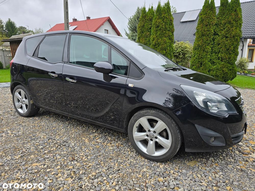 Opel Meriva 1.4 T Cosmo - 4