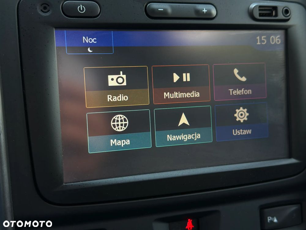 Dacia Duster dCi 110 FAP 4x2 Urban Explorer - 24
