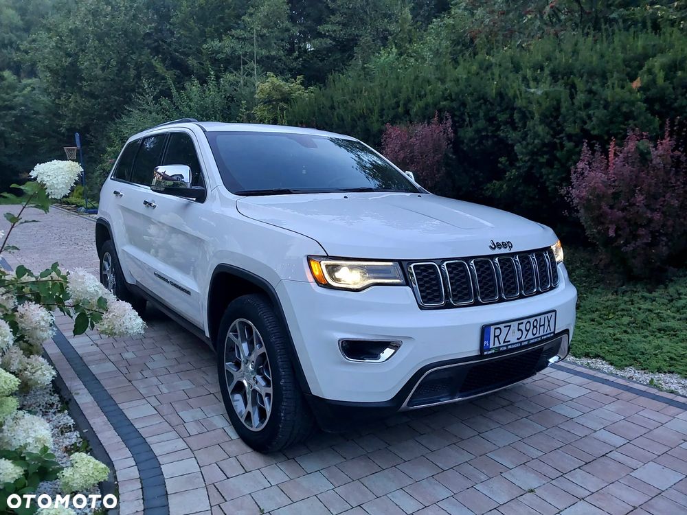 Jeep Grand Cherokee - 14