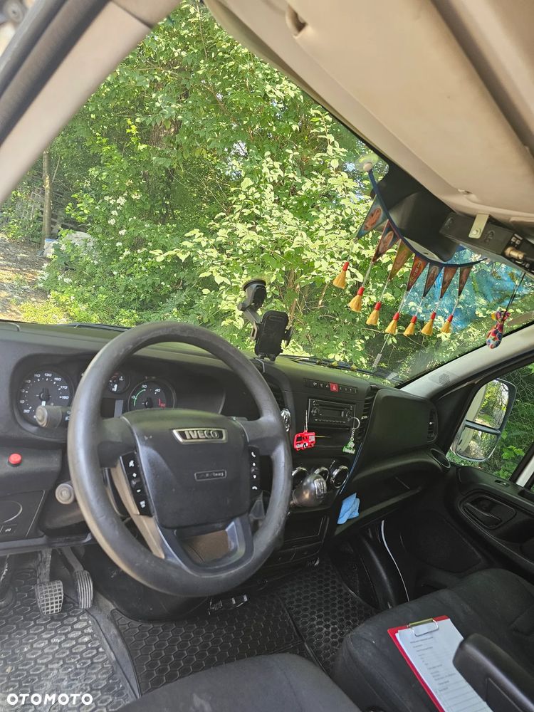 Iveco 35C17 - 8