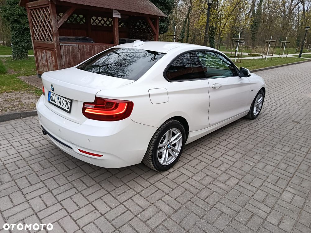 BMW Seria 2 220d Sport Line - 6