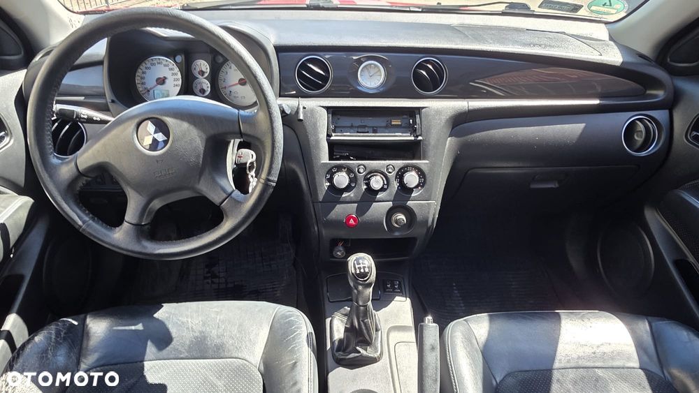 Mitsubishi Outlander 2.0 Turbo 4WD - 10