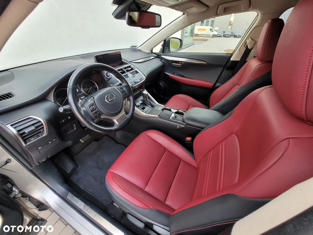 Lexus NX 300h F Impression AWD - 3