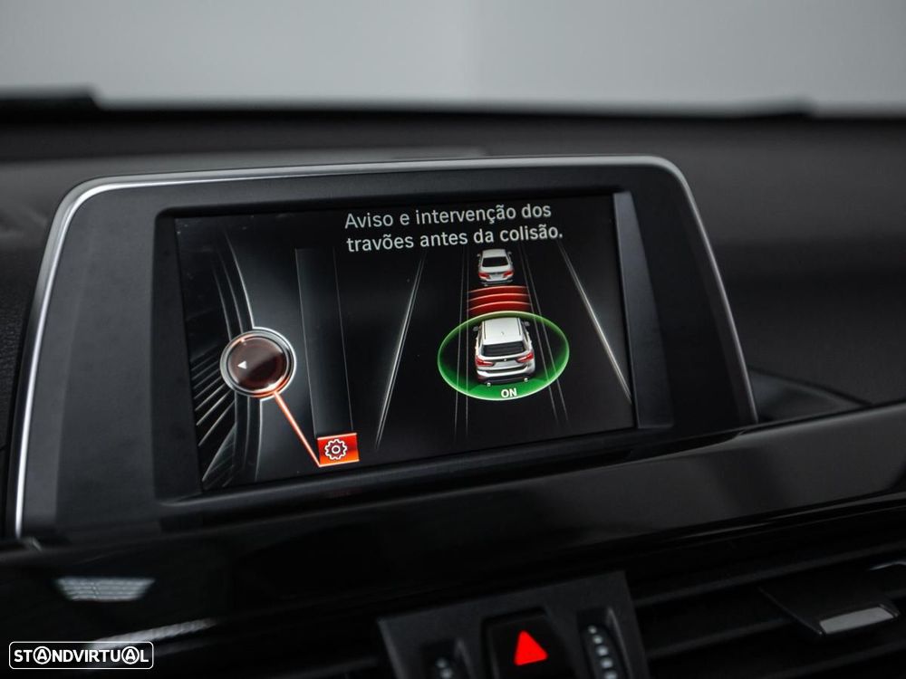 BMW X1 16 d sDrive - 26