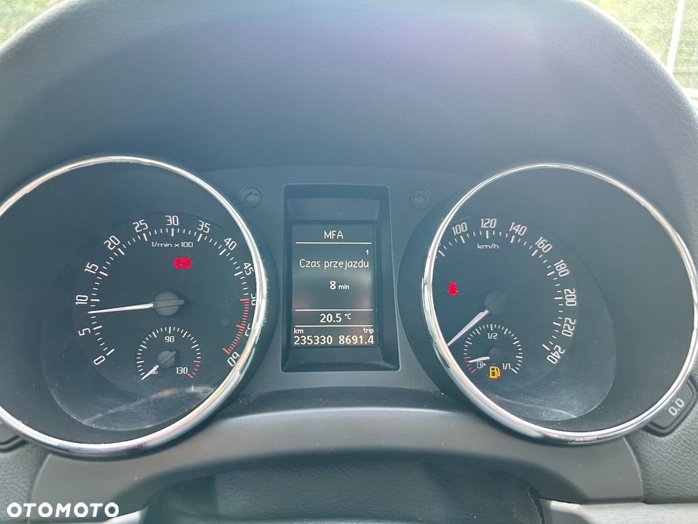 Skoda Yeti 2.0 TDI DPF 4x4 Adventure - 20