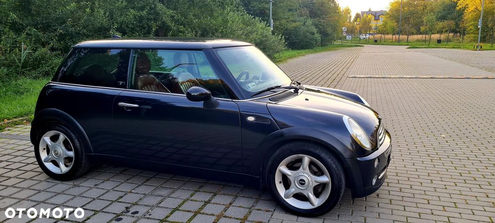 MINI ONE Seven - 7