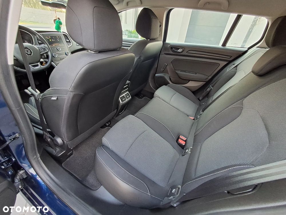 Renault Megane ENERGY TCe 100 LIFE - 20