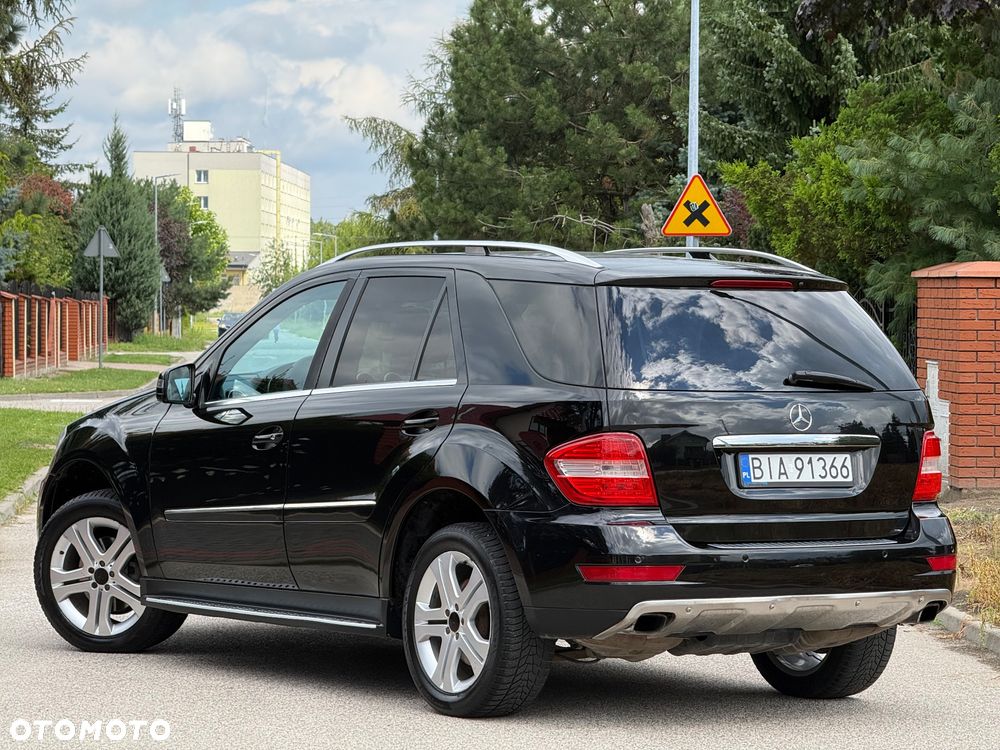 Mercedes-Benz ML - 4
