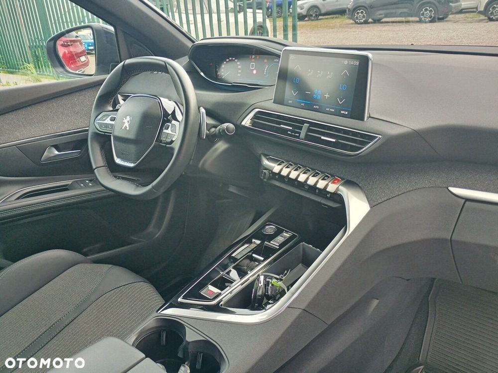 Peugeot 3008 - 15