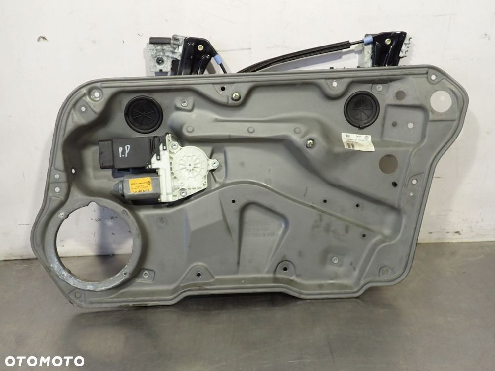 PODNOŚNIK SZYB PRAWY PRZÓD VOLKSWAGEN BORA 1J4837756F   1J1959802D - 1