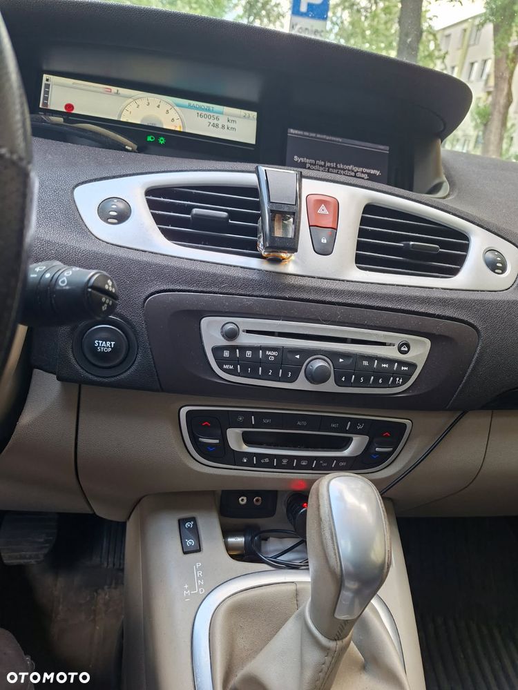 Renault Scenic - 6