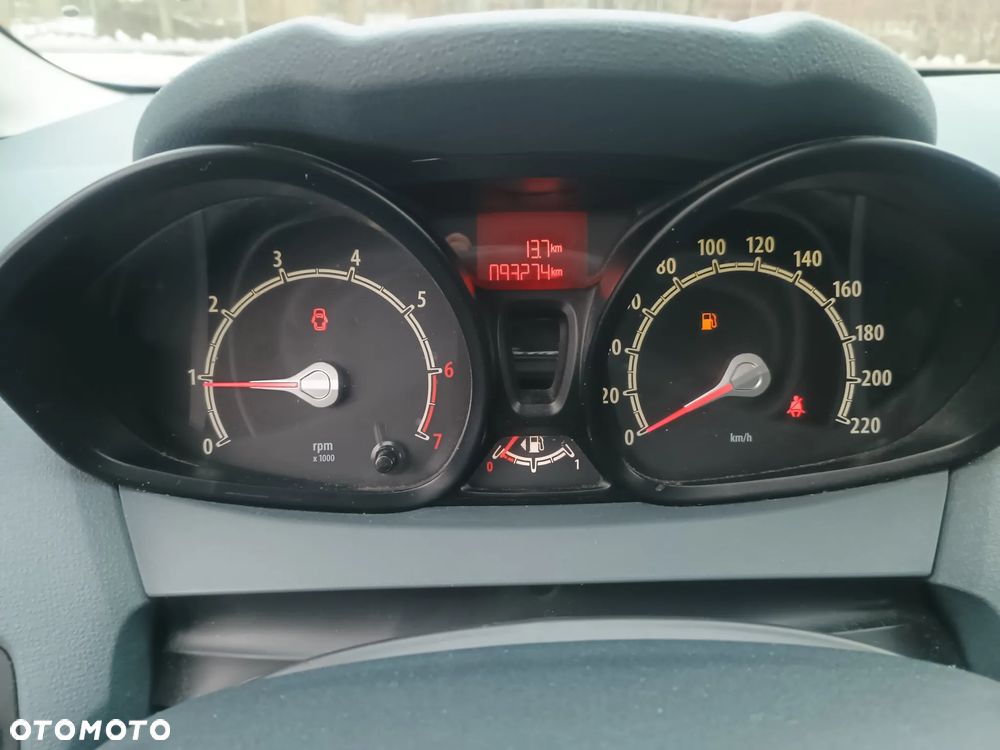 Ford Fiesta 1.25 SYNC Edition - 17