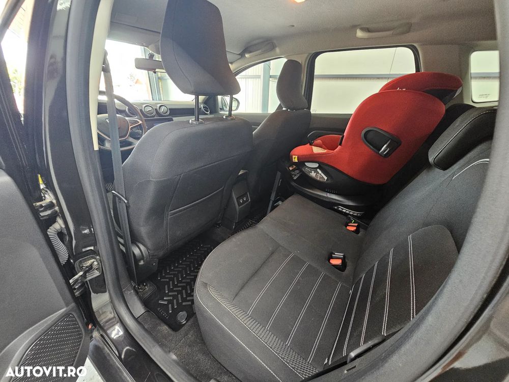 Dacia Duster Blue dCi 115 Journey - 9