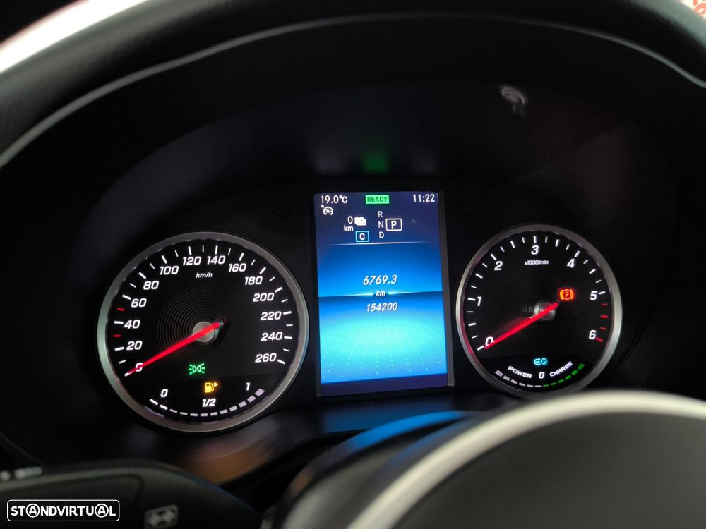 Mercedes-Benz GLC 300 de 4Matic - 18