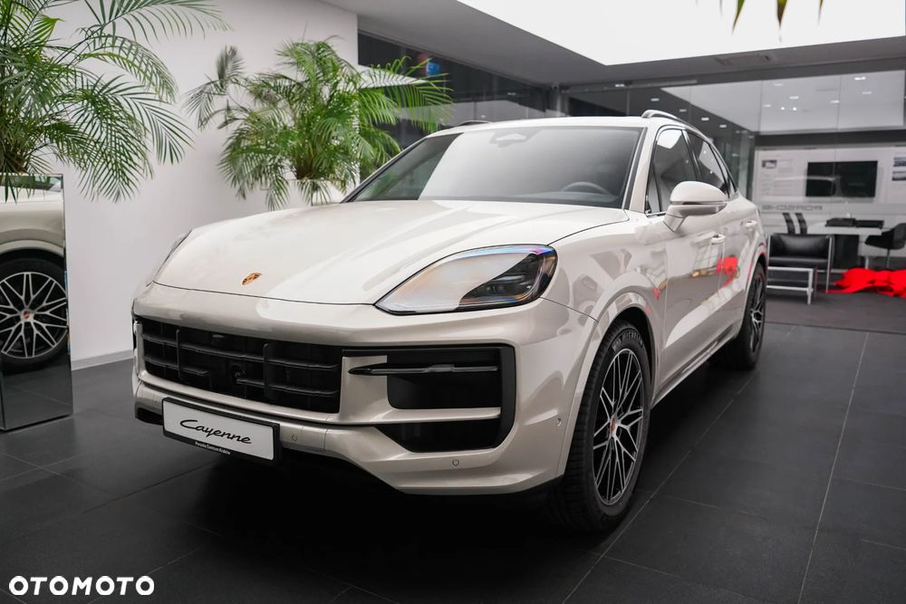 Porsche Cayenne Standard - 6