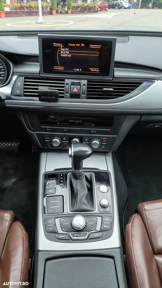 Audi A6 2.0 TDI DPF Multitronic Avant - 12