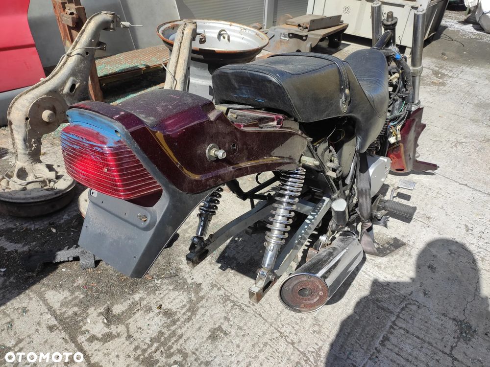 Hyosung GA-125 Silnik Lampa Tłumik Części - 4