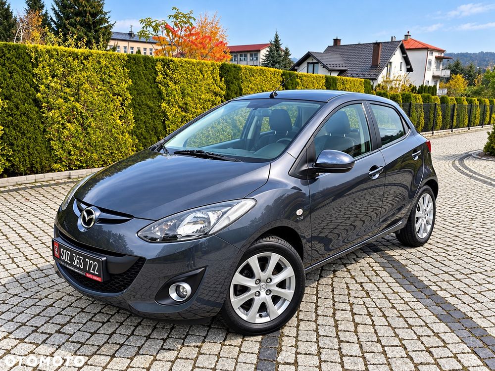 Mazda 2 - 10