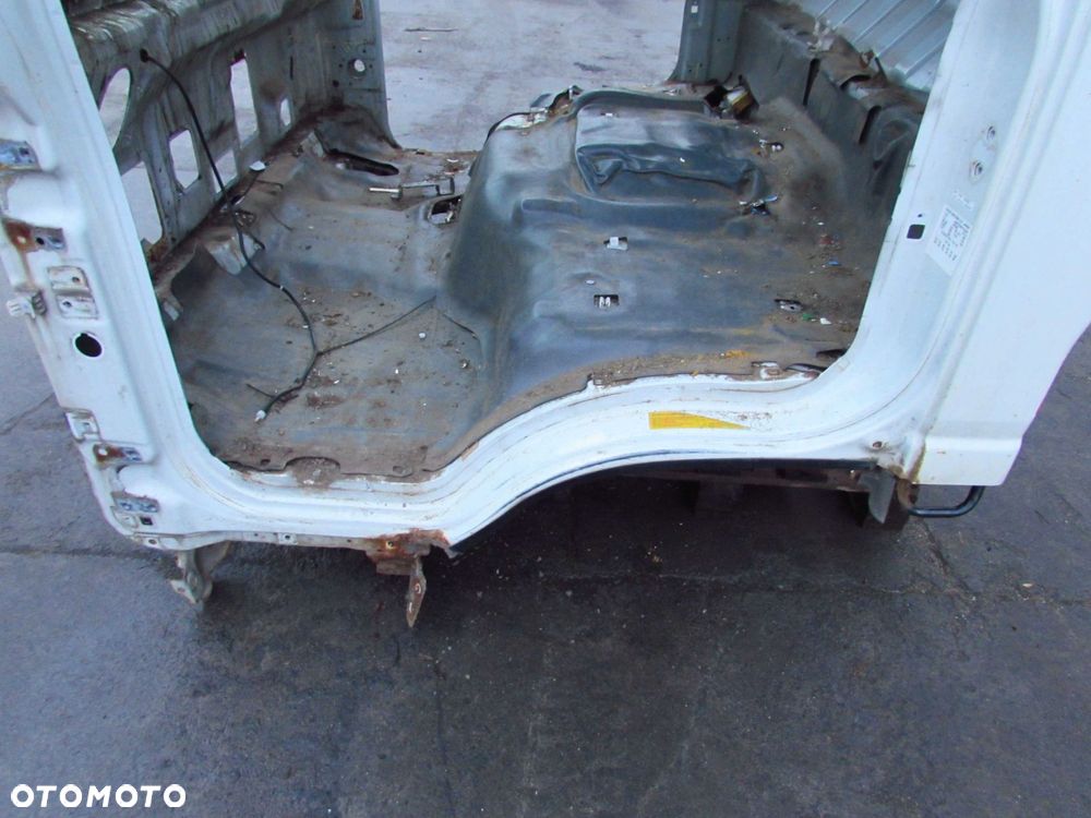 ISUZU N75 NPR NQR GRAFTER 07-18 KABINA KAROSERJA SZEROKA DACH CWIARTKA 13R - 10