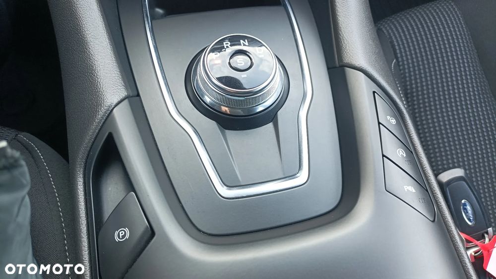 Ford Mondeo 2.0 EcoBlue Titanium - 31