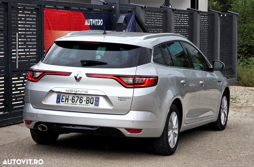 Renault Megane ENERGY dCi 110 EDC INTENS - 4