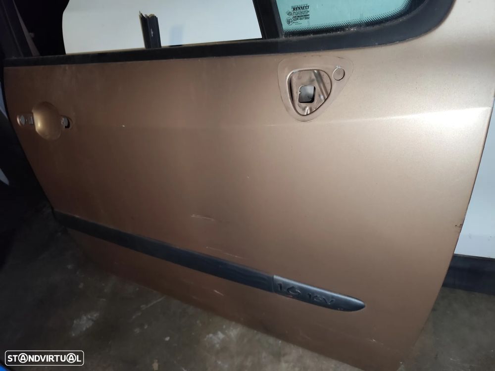 RENAULT MODUS PORTA FRENTE DIREITA - PF649 - 3