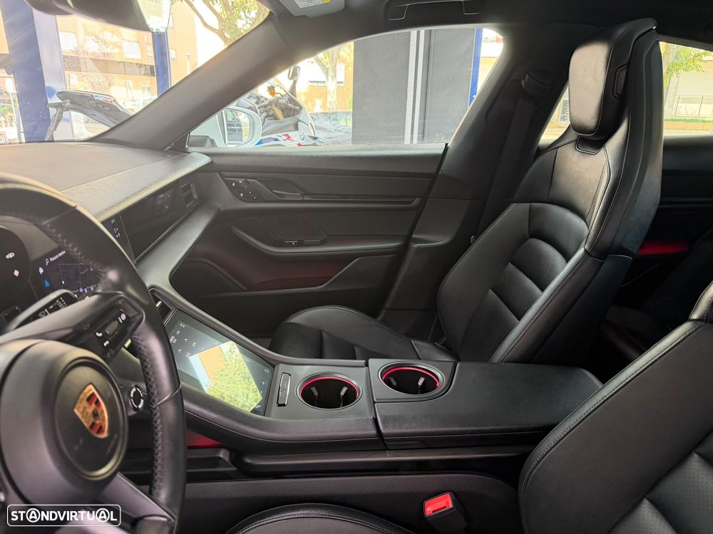 Porsche Taycan Bateria Performance Plus - 25